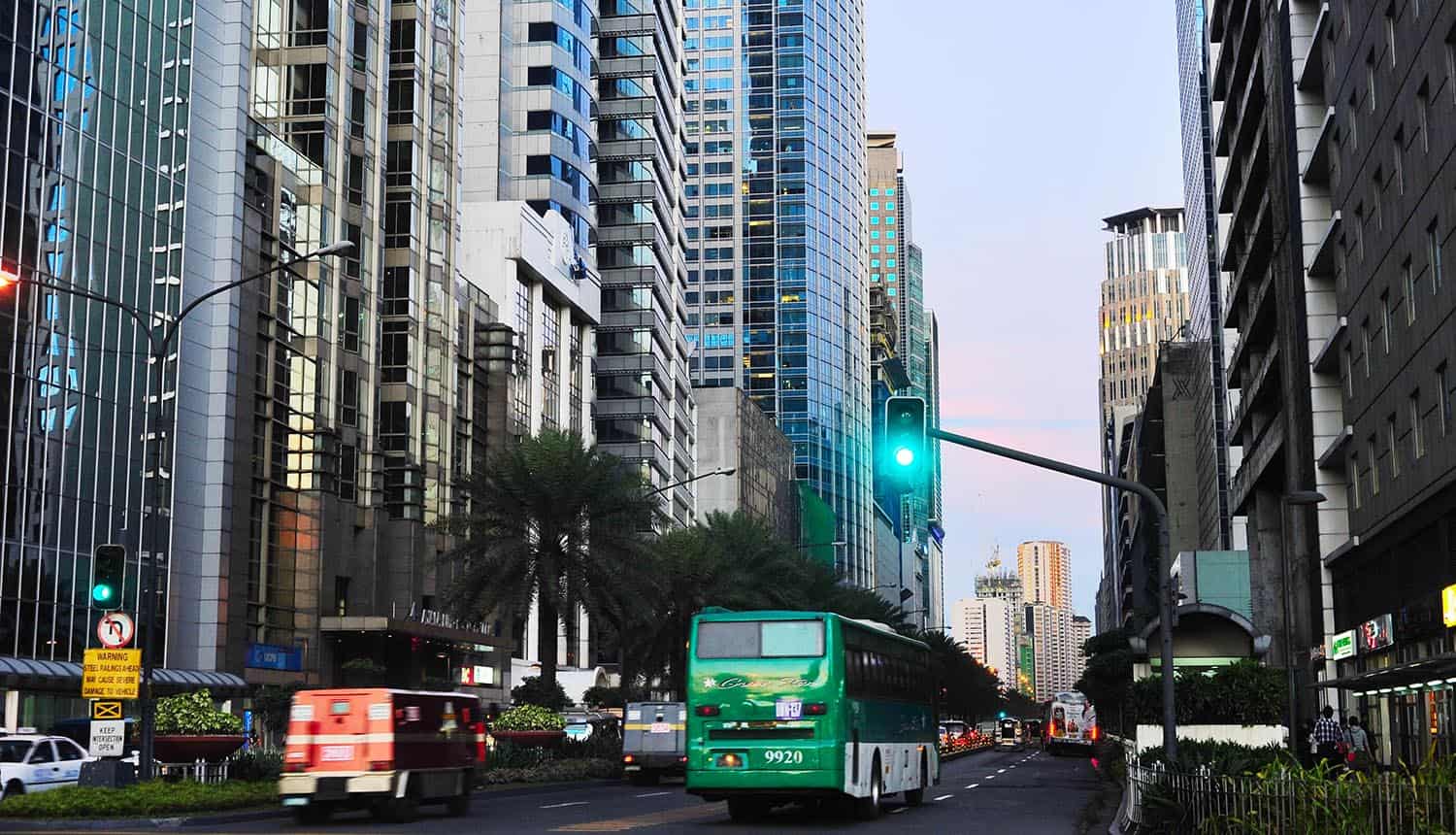 Image of city streets in Manila business district representing the use of implementing rules and regulations for the Philippines Data Privacy Act (RA 10173)