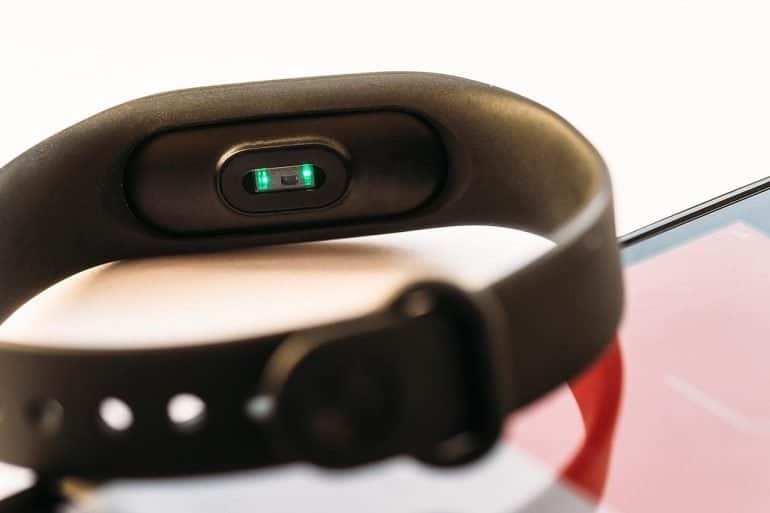 Fitness activity tracker and smartphone shows implication of health data privacy
