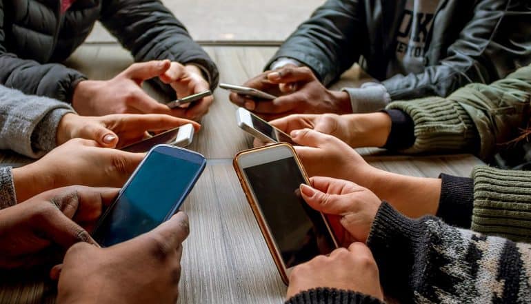 Potential Security Flaw Involving Twitter Direct Messages Sparks Concern About User Privacy 