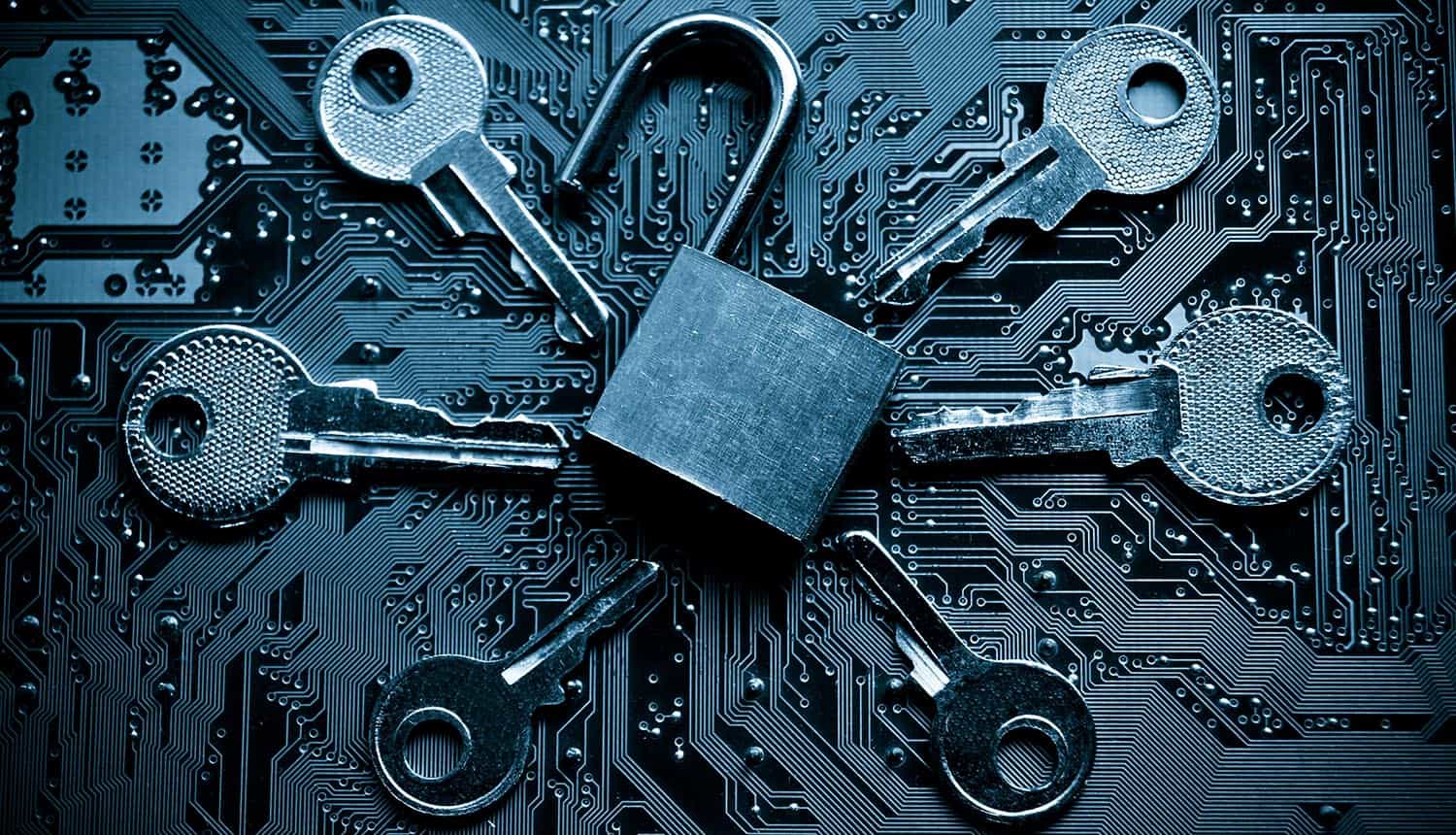 Lock on computer circuit board surrounded by keys showing the plan and considerations to ban end-to-end encryption in U.S.