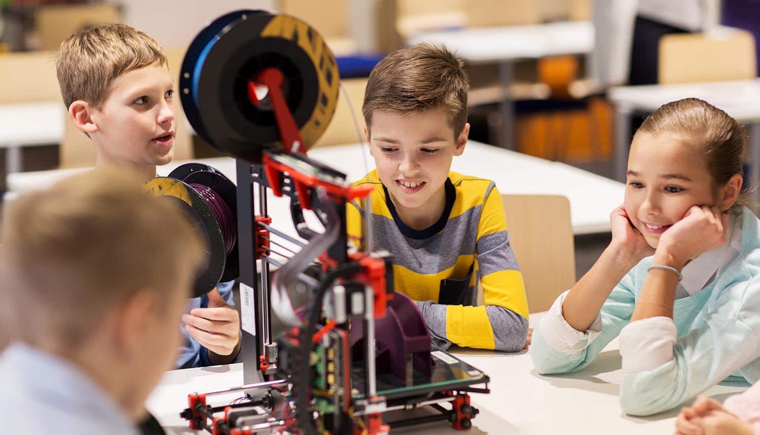 Children in robotic class showing the impacts of data protection and GDPR on U.K. schools and educational establishments