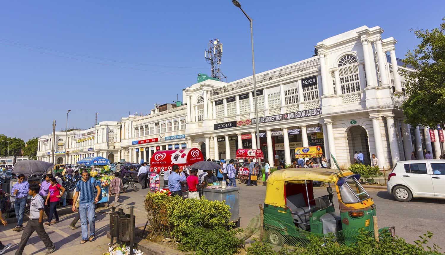 Image of Connaught Place, one of the largest financial commercial and business centers showing challenges with the new India data protection bill