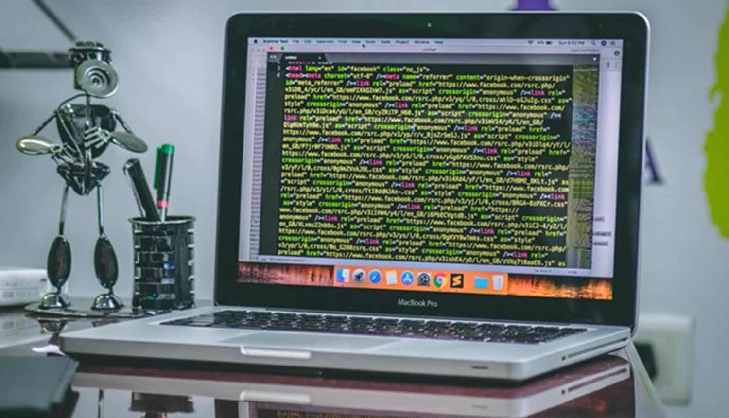 Laptop monitor with code