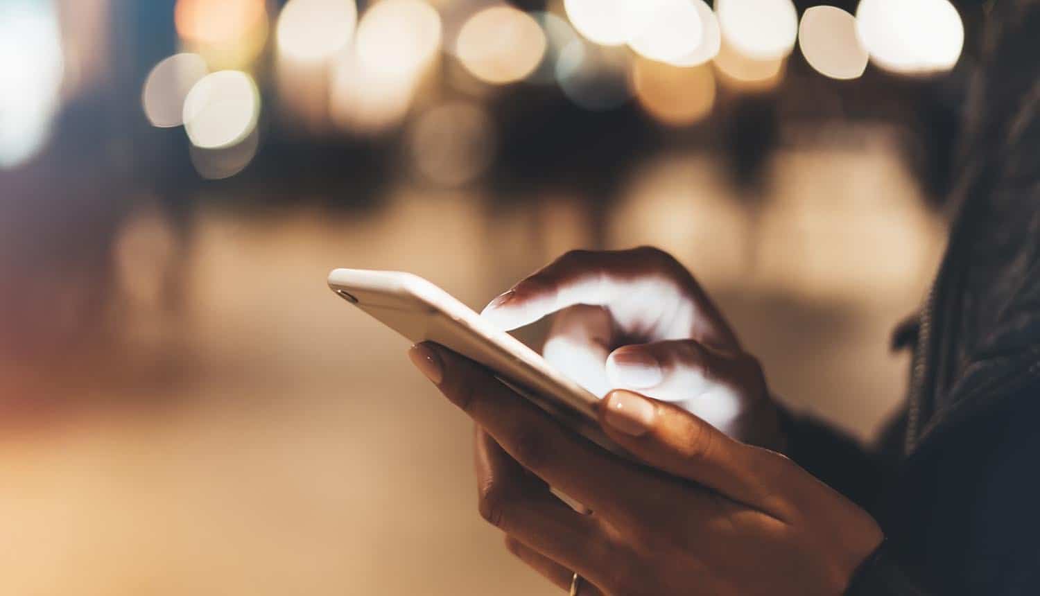 How to Find out Someone’s Name by Phone Number