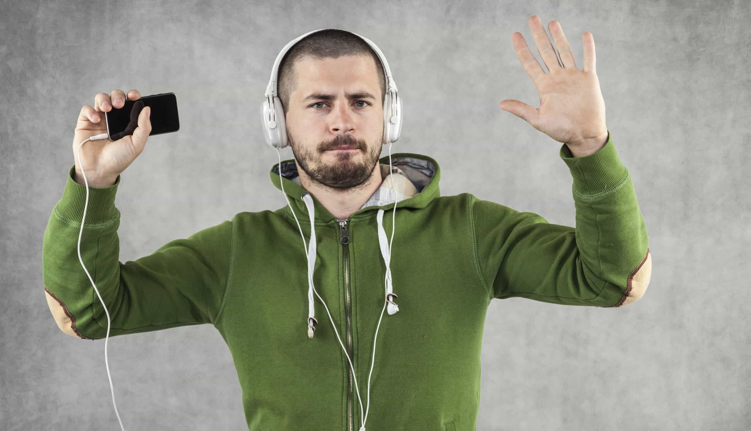 The Growing Role of Mobile Media Platforms in Everyday Life