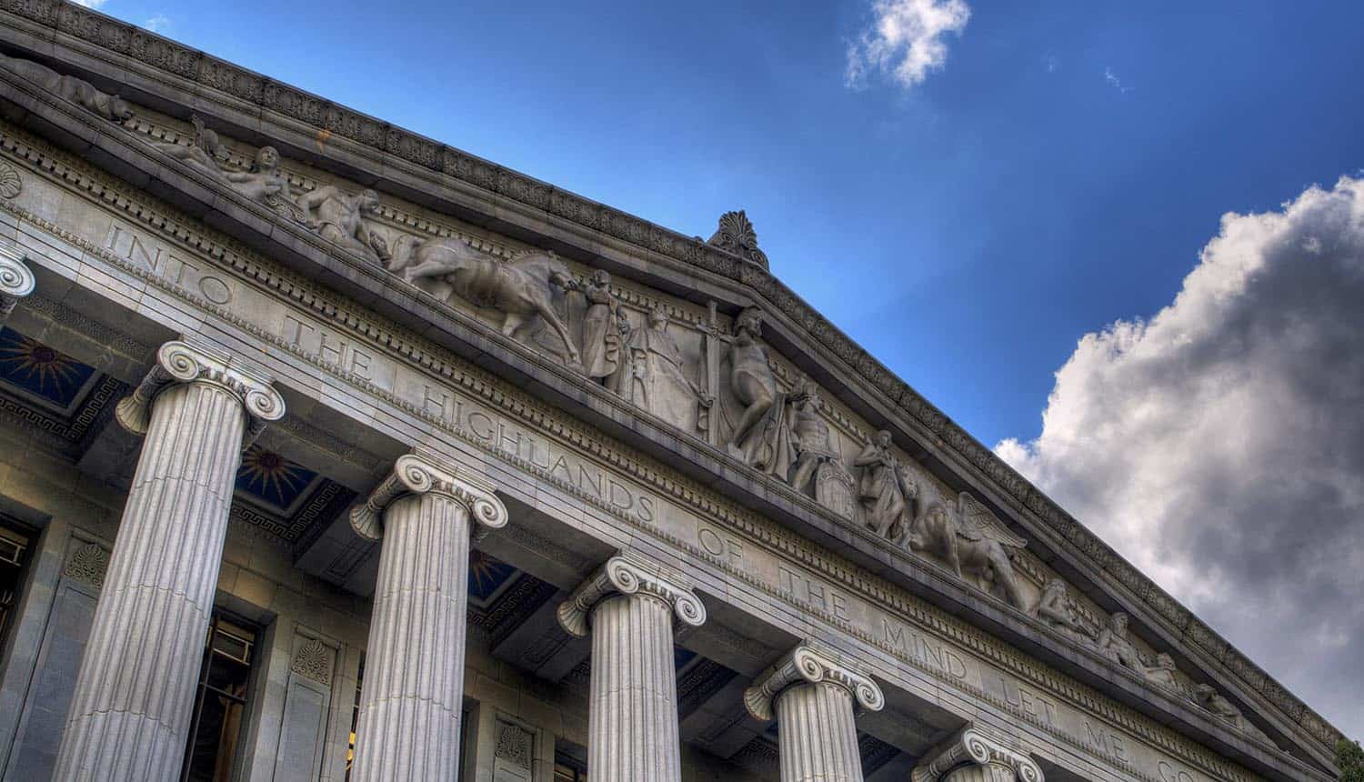 Court building showing cyber attack impacting federal courts